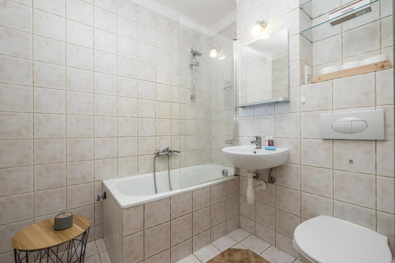 Noctis Apartment Powisle Varsovia Exterior foto